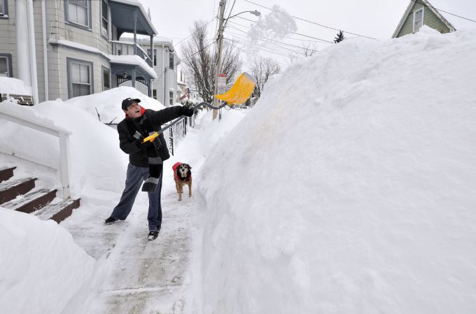 boston-record-snowfall-05.jpg (41.56 Kb)