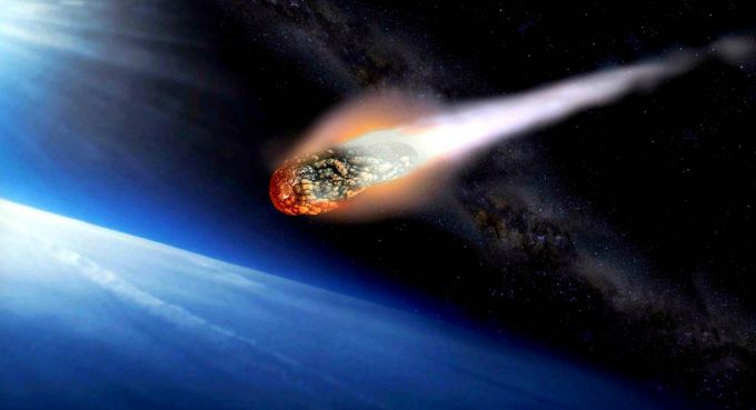nad-kiprom-vzorvalsya-asteroid-37210.jpg (25.36 Kb)