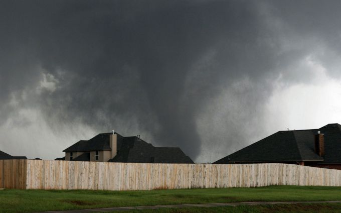tornado-v-oclahome-01.jpg (27.82 Kb)